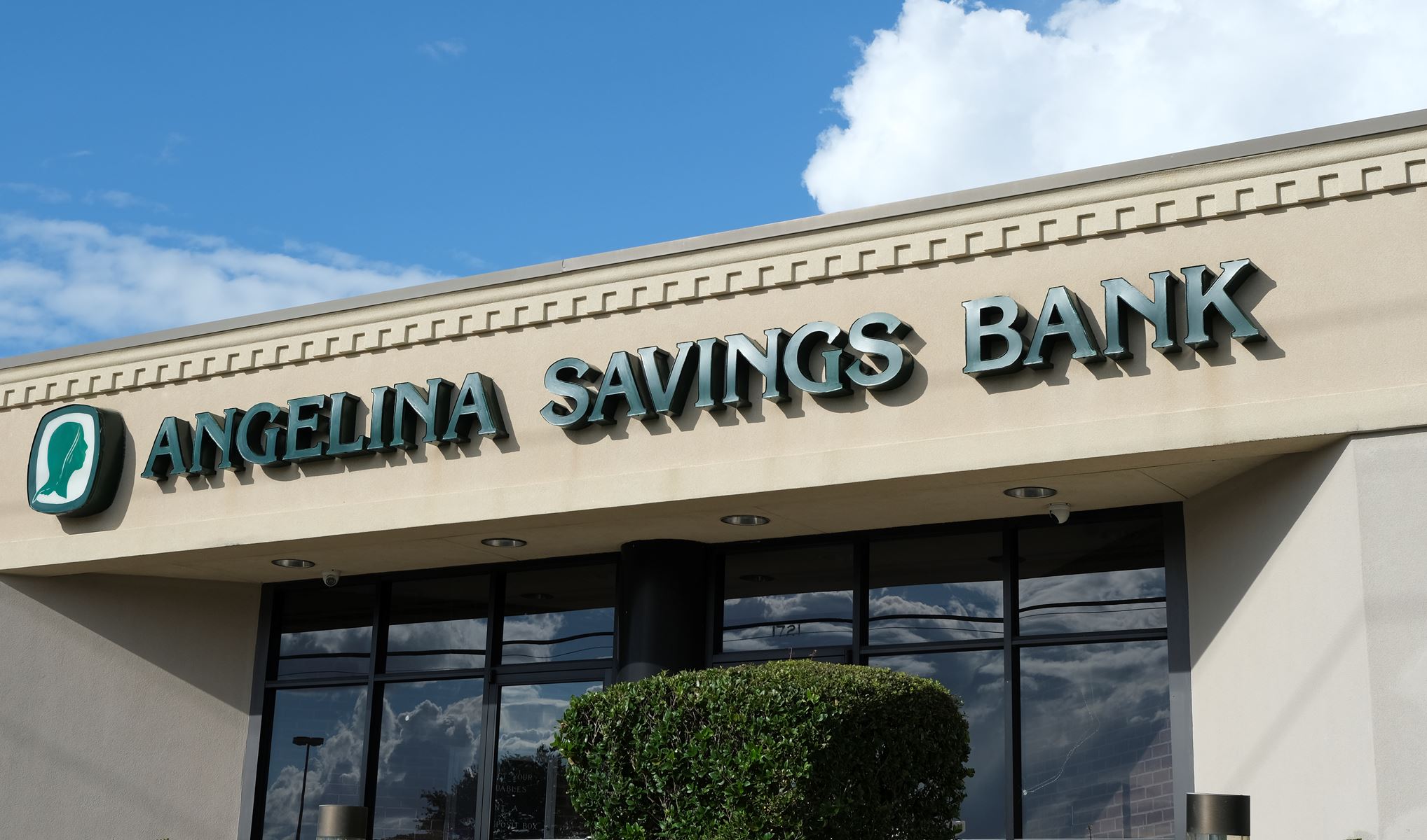 Angelina Savings Bank Sign